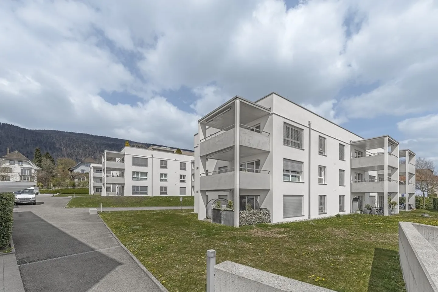 Moderne 3.5-Zimmerwohnung - Foto 1 von 9