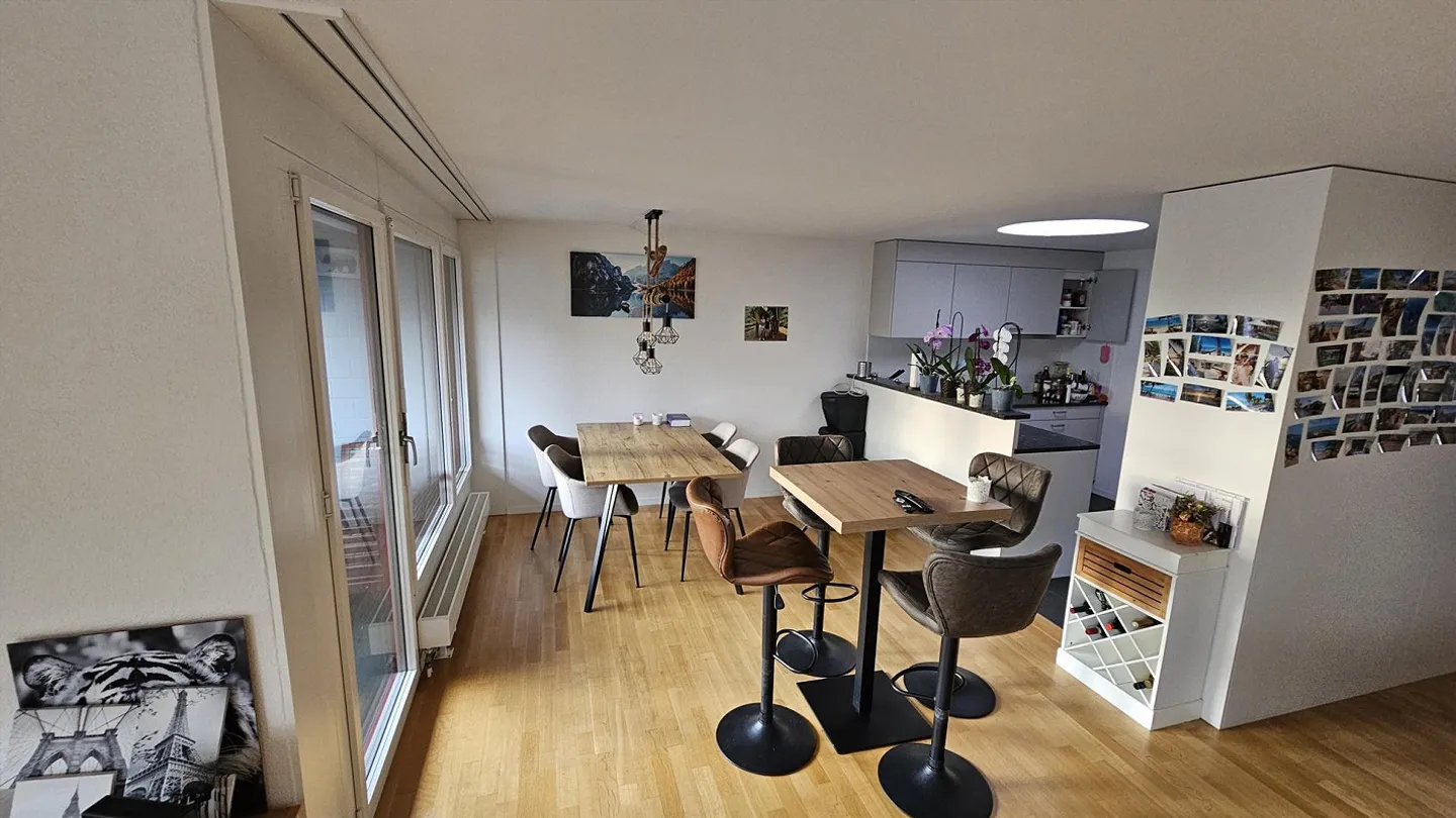 Appartement lumineux et spacieux à Talackerstrasse 34 à Thun - Photo 1 sur 9