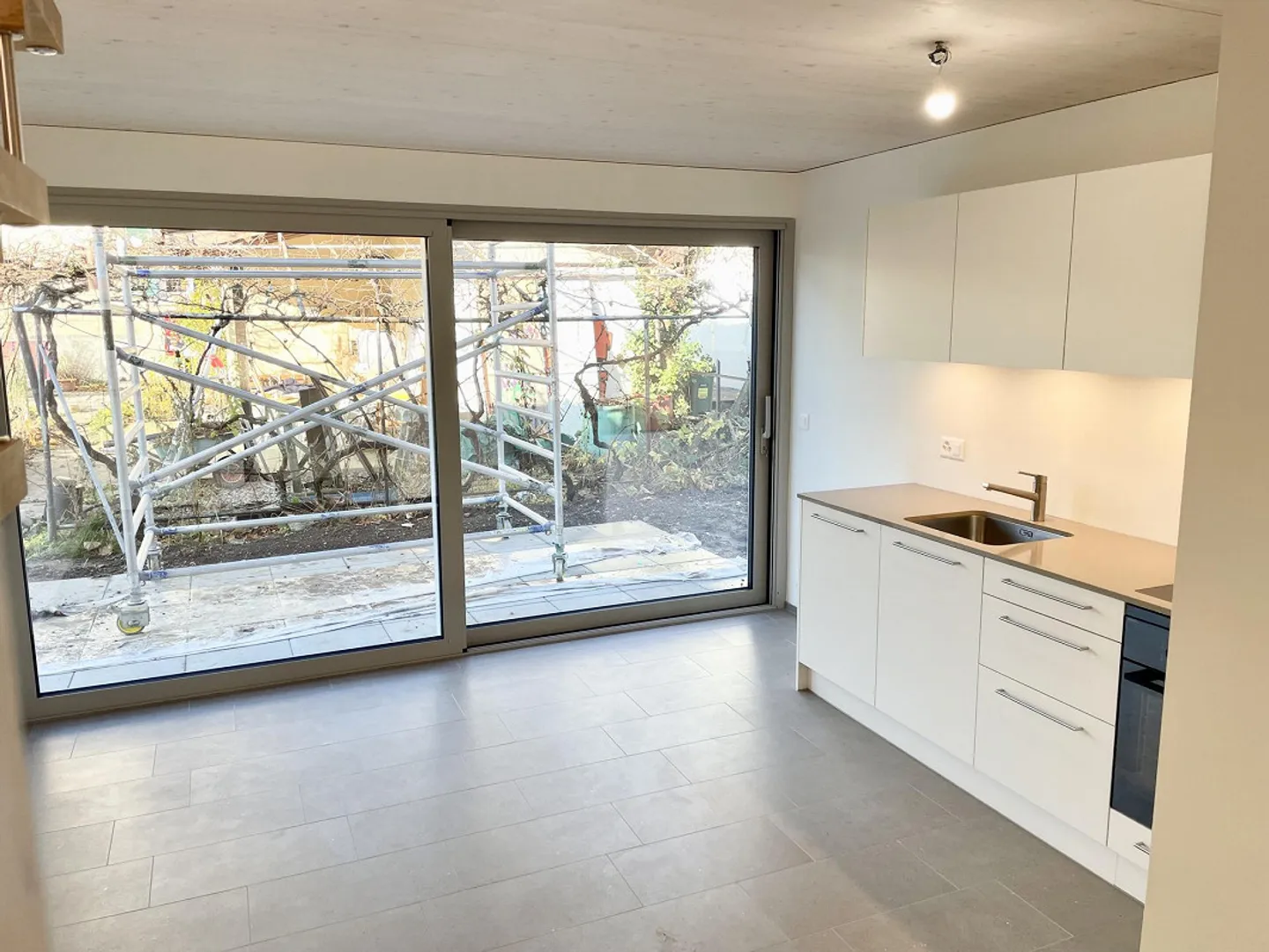 Charmantes Tiny House in Pratteln - Foto 3 von 9