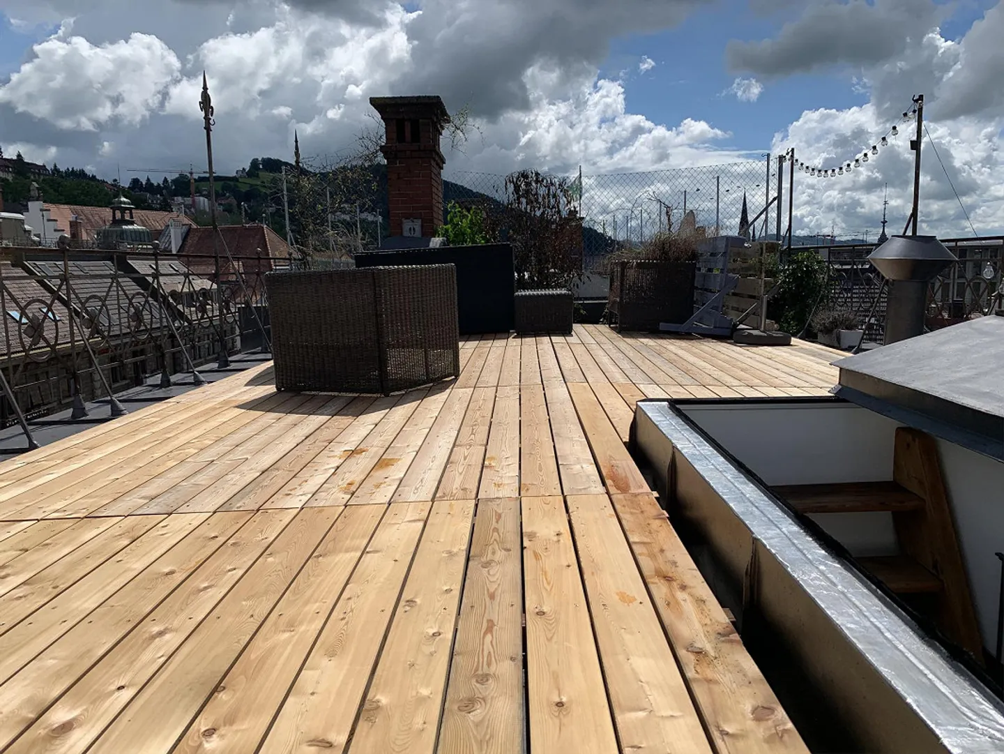 Art nouveau - Maisonette sensationnelle avec grande terrasse sur le toit - Photo 1 sur 19