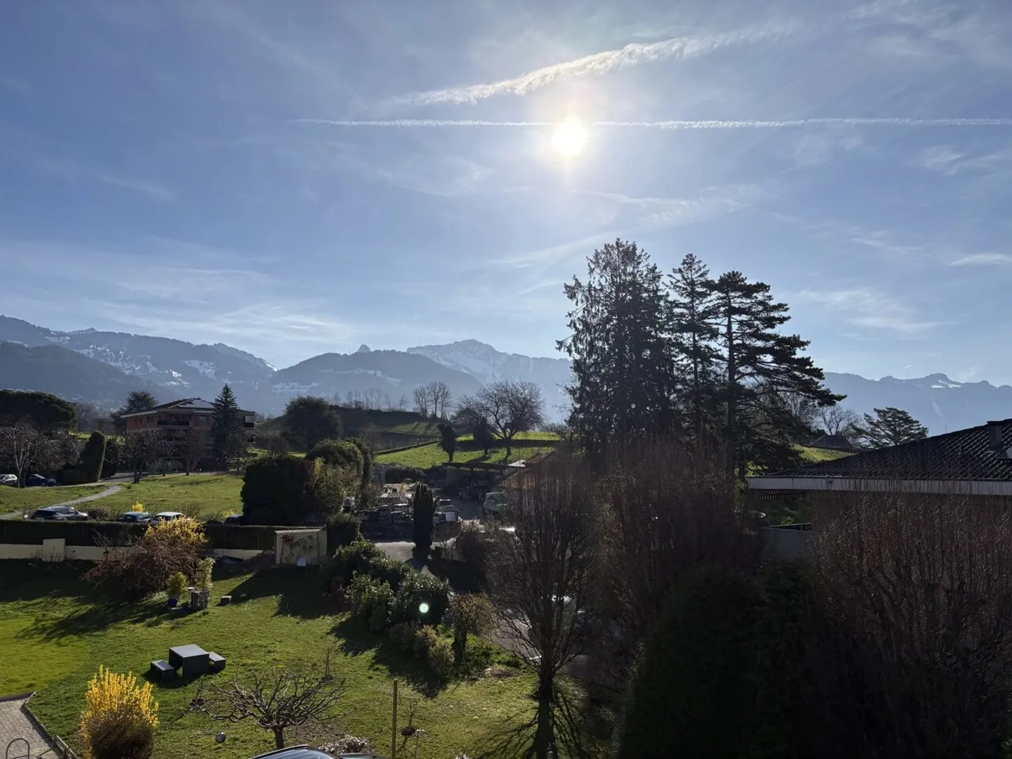 Charmant appartement 4.5 pièces - Photo 2 sur 7