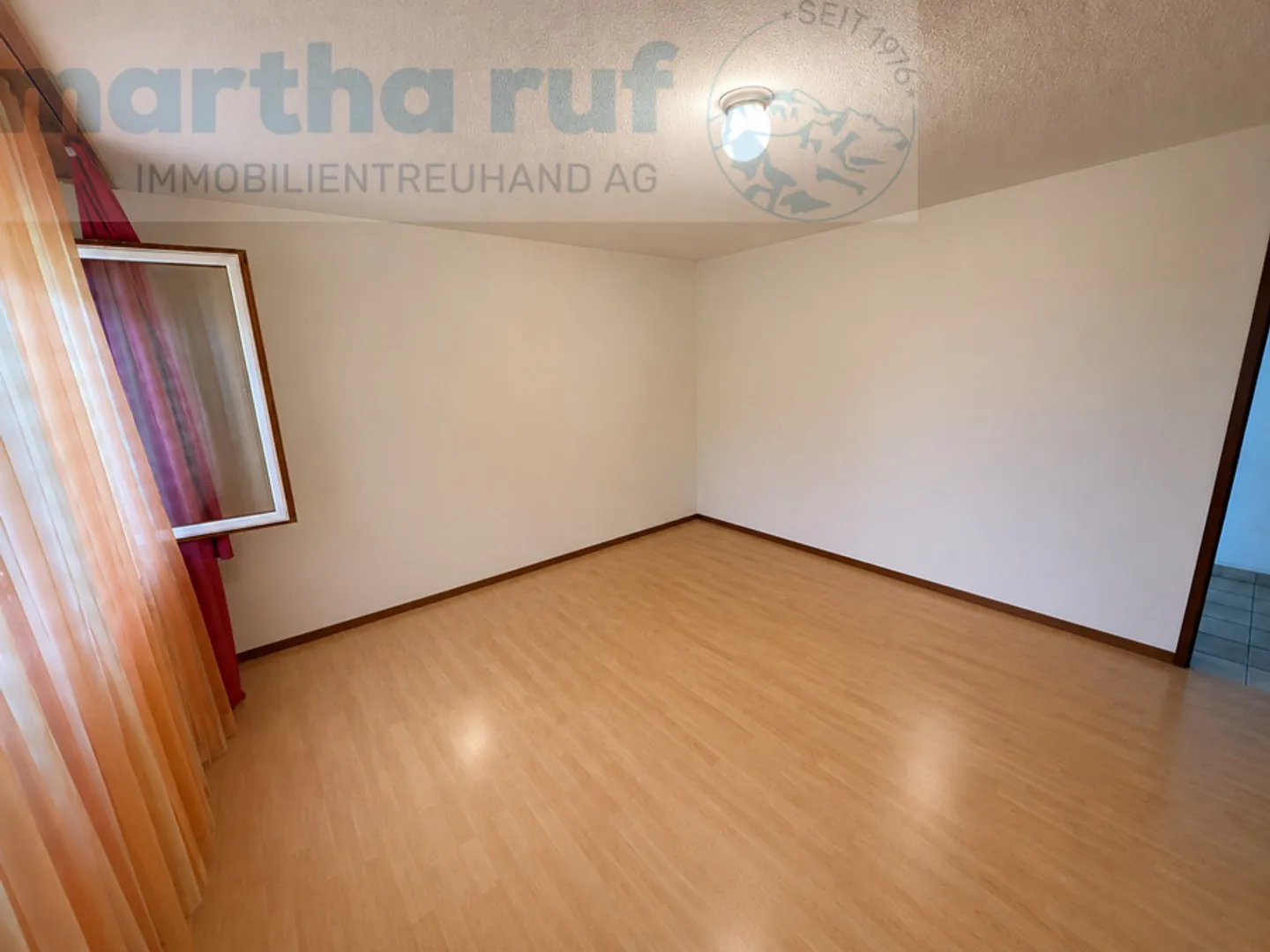 Grosszügige Erdgeschosswohnung - Foto 5 von 12
