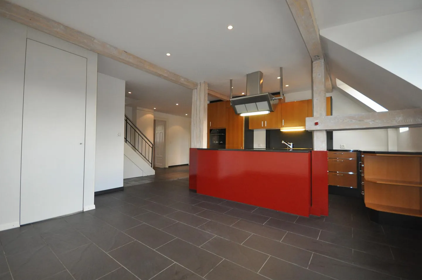 Art nouveau - Maisonette sensationnelle avec grande terrasse sur le toit - Photo 16 sur 19