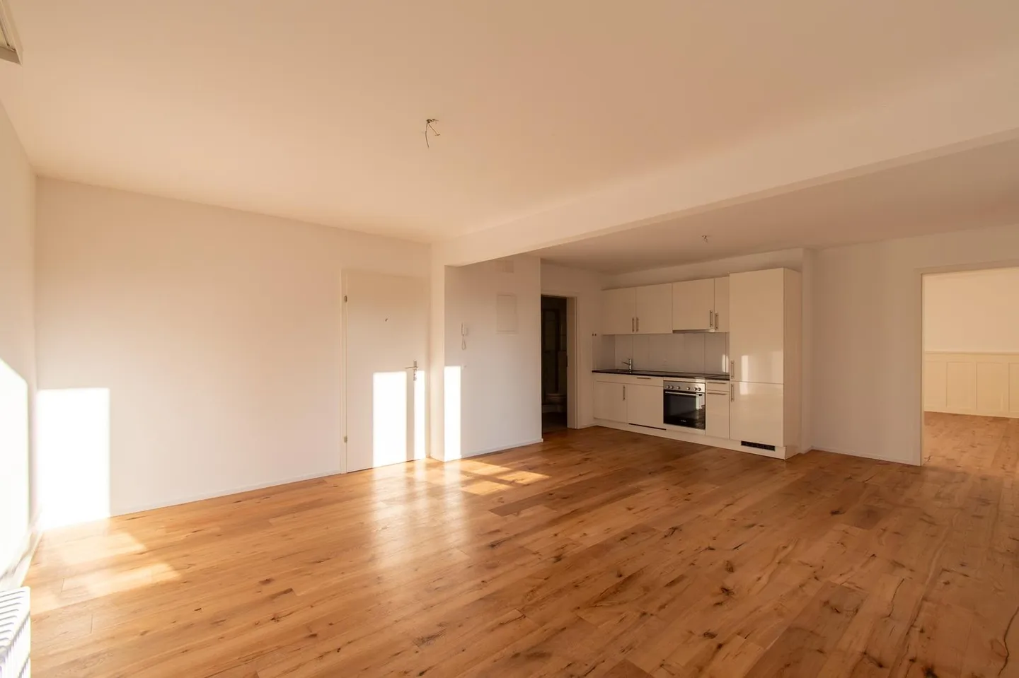 Helle 2.5 Zimmer-Wohnung - Foto 3 von 9