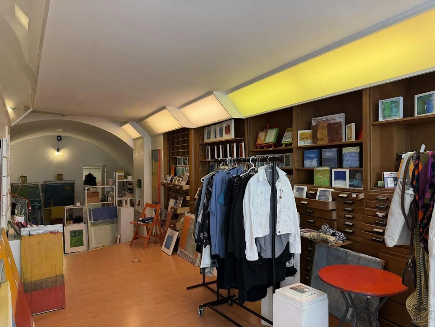 Posizione centrale. Ritorni esistenti. Potenziale di sviluppo. - Foto 3 di 12