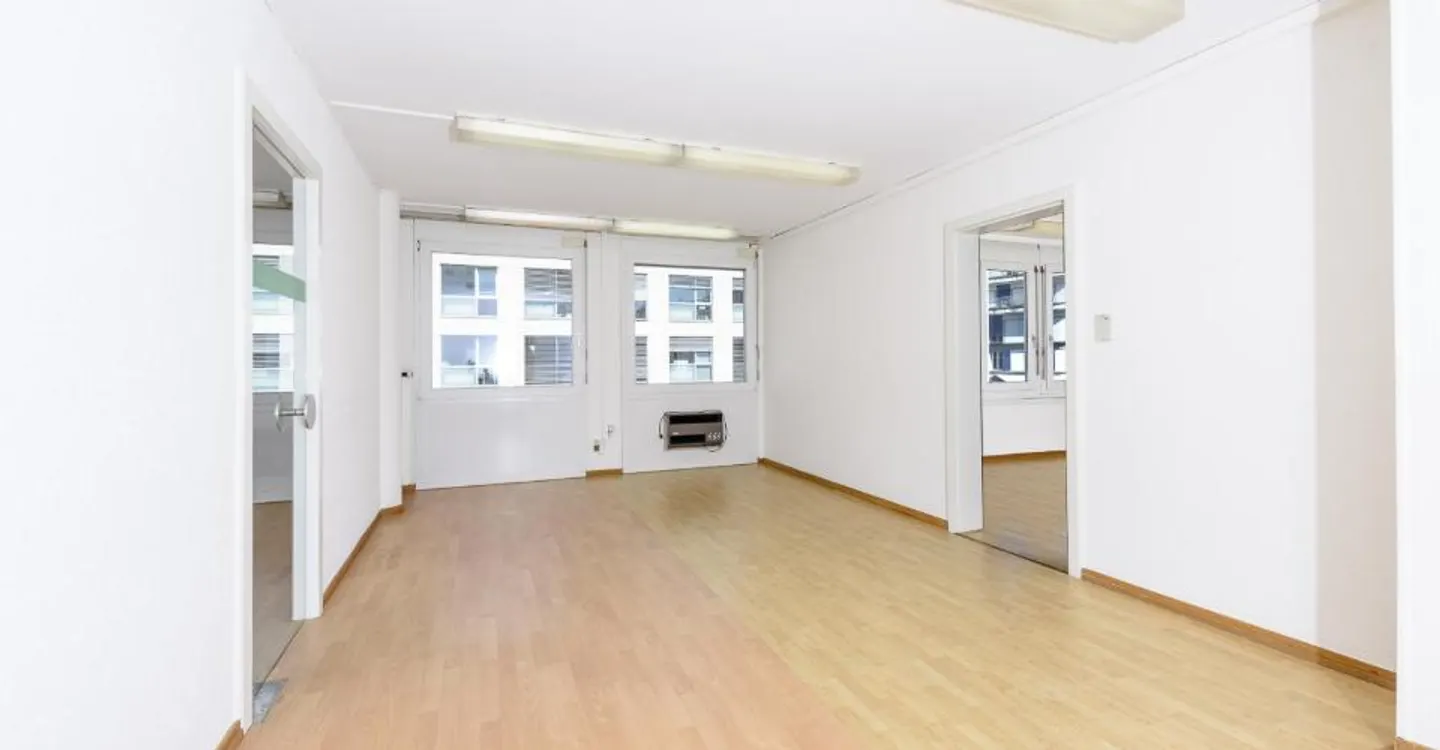 Gewerbefläche im Stadtzentrum - Foto 2 von 7