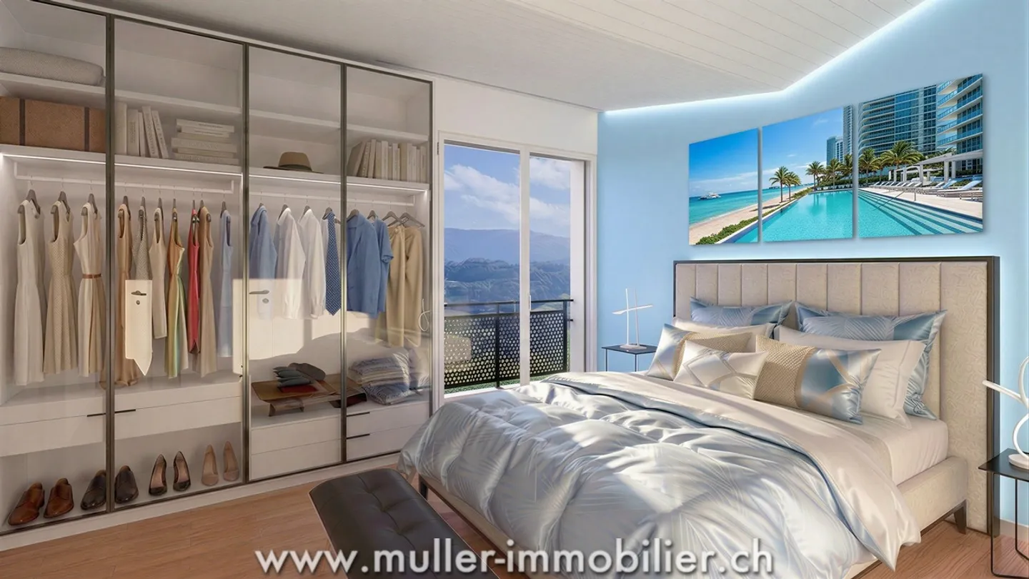 Eco-Friendly Villa with Solar Power - Photo 5 of 13