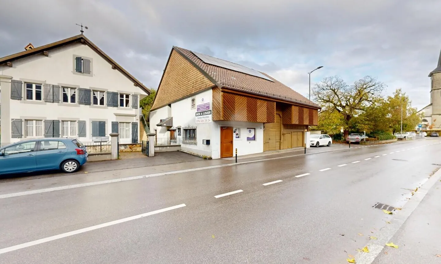 Charming building with barn, storage room, and commercial space - Photo 5 of 11