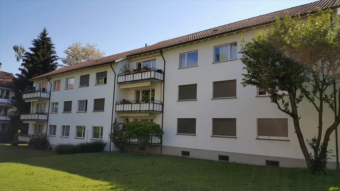 Living in a quiet location in the heart of Zurich - Photo 1 of 5