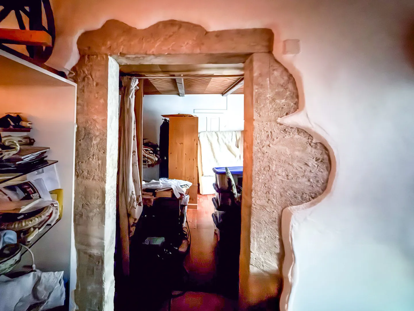 House with significant volume to renovate - Photo 15 of 24