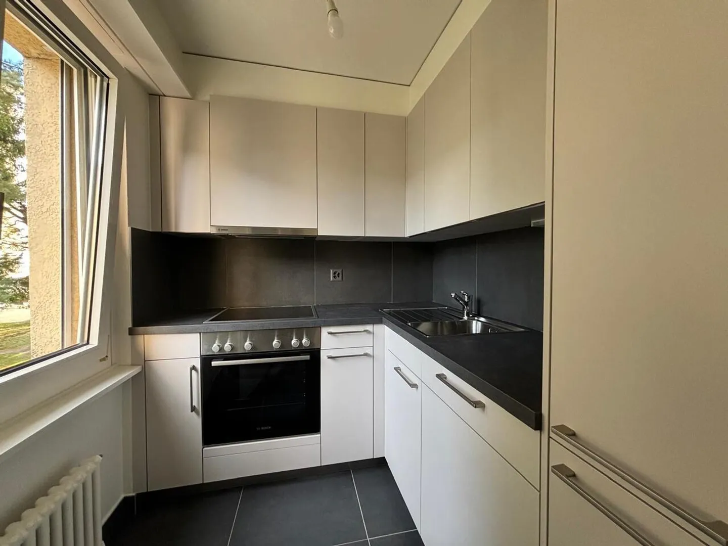 For rent: charming 3-room apartment – Le Landeron - Photo 2 of 3