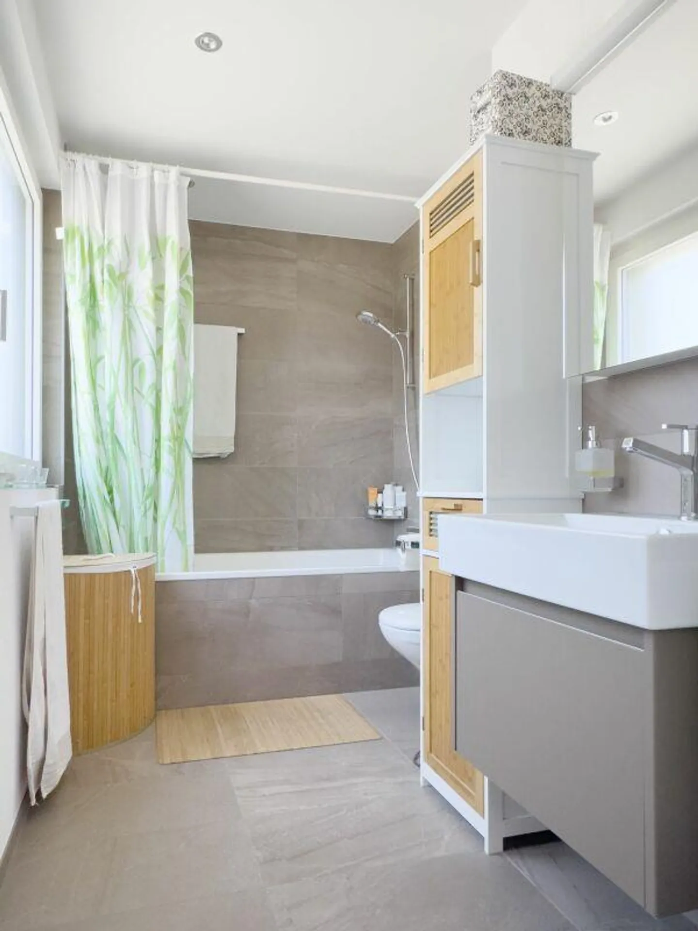 Casa unifamiliare a schiera di 6,5 stanze con manutenzione facile... - Foto 14 di 30
