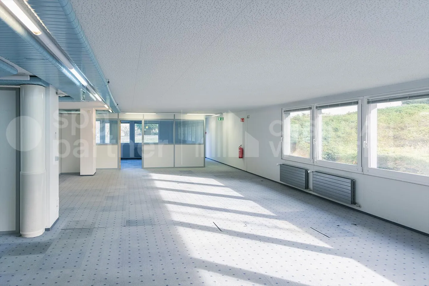 Veyrot 11 - Uffici e spazi industriali di 2.842 m², divisibili da 300 m² - Foto 6 di 6