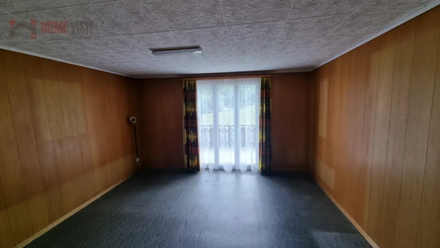 Charming Single-Family Home in Picturesque Mountain Village St. Niklaus VS - Photo 4 of 13