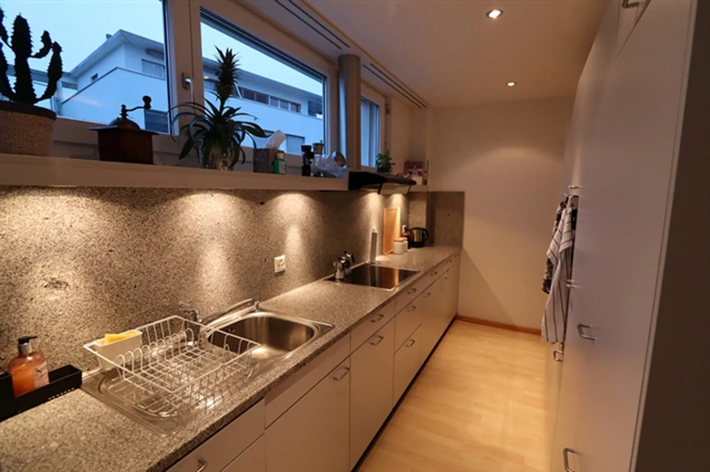 «APPARTEMENT 3½ PIÈCES À CHAM (ZG), MEUBLÉ, TEMPORAIRE» - Photo 6 sur 10