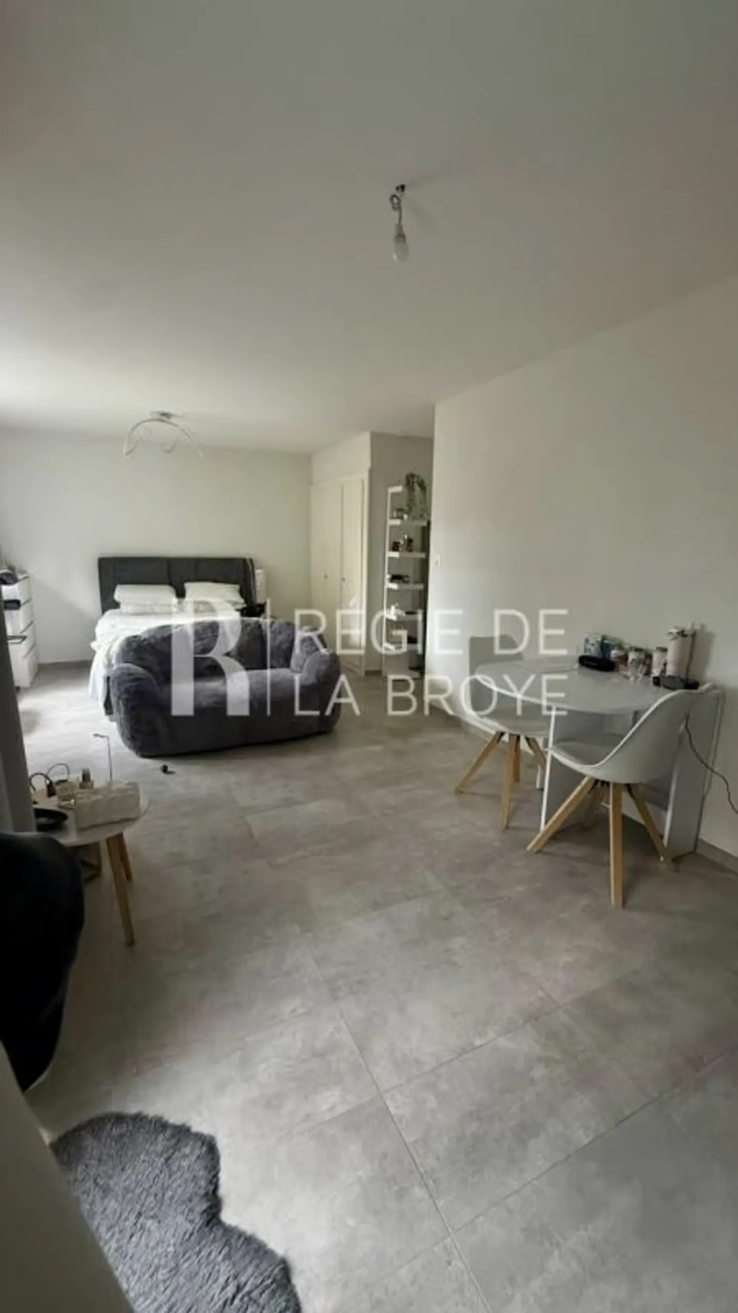 Studio with balcony in Yverdon-les-Bains - Photo 9 of 13