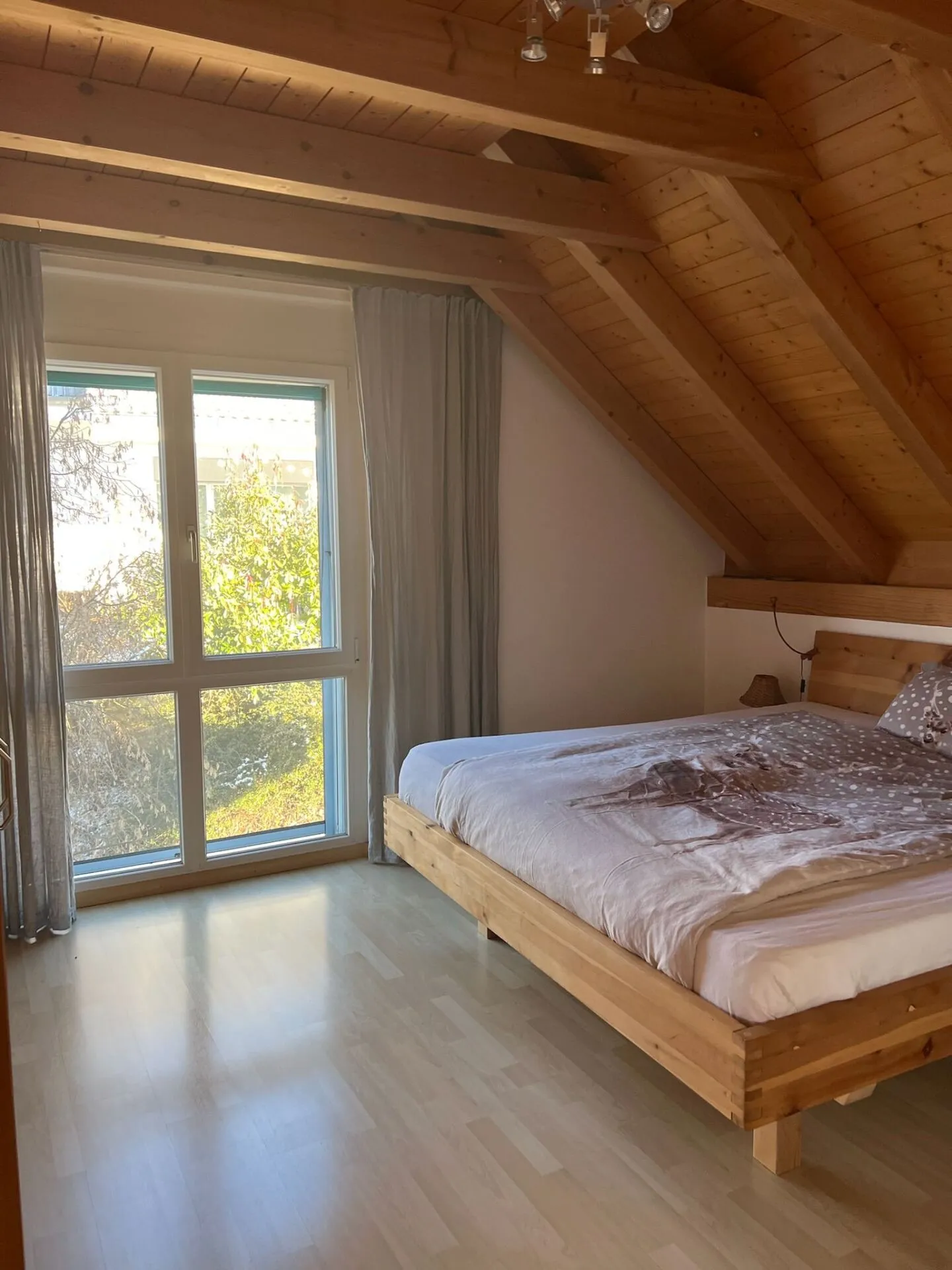 Casa unifamiliare originale di 6,5 stanze in posizione da sogno - Foto 12 di 14