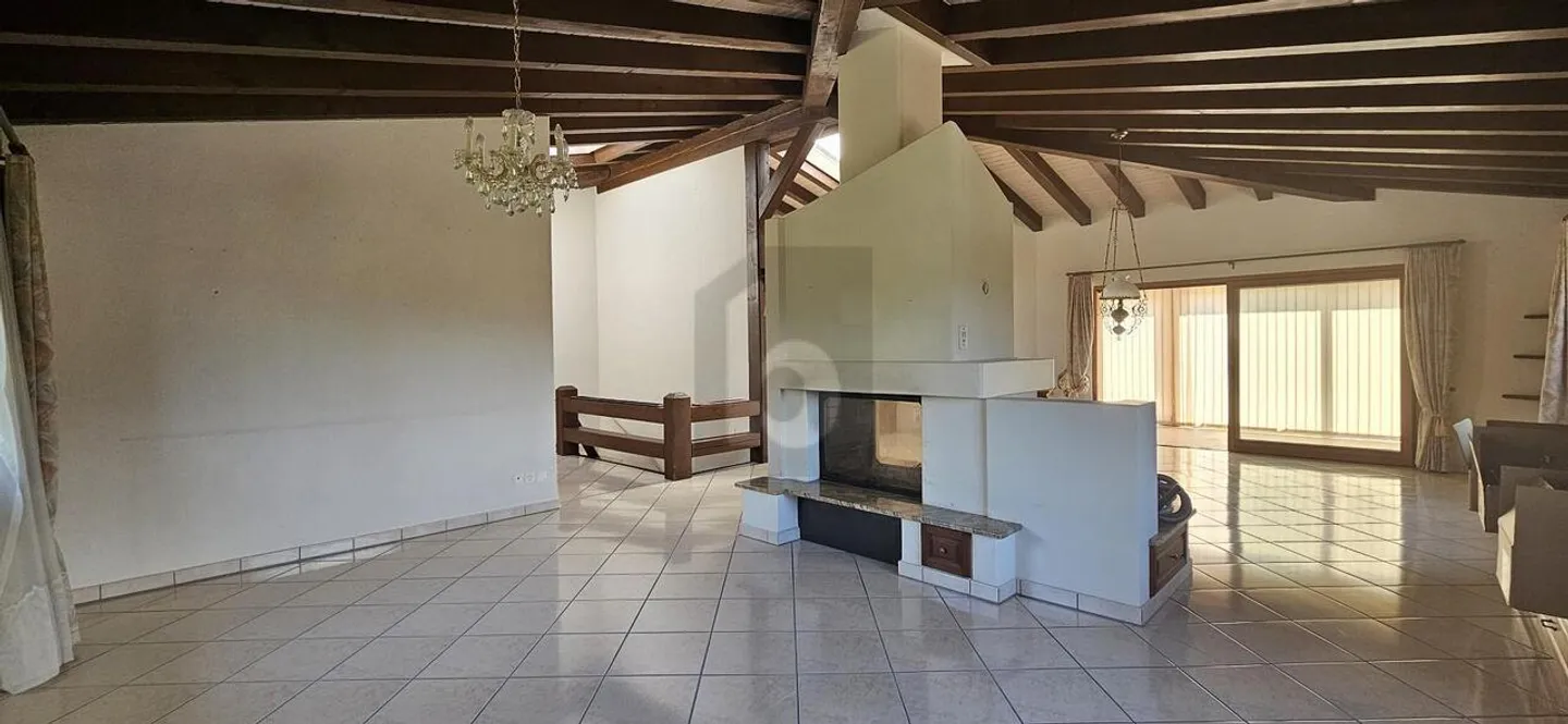 Spacious Family Home in Bassecourt - Photo 4 of 6