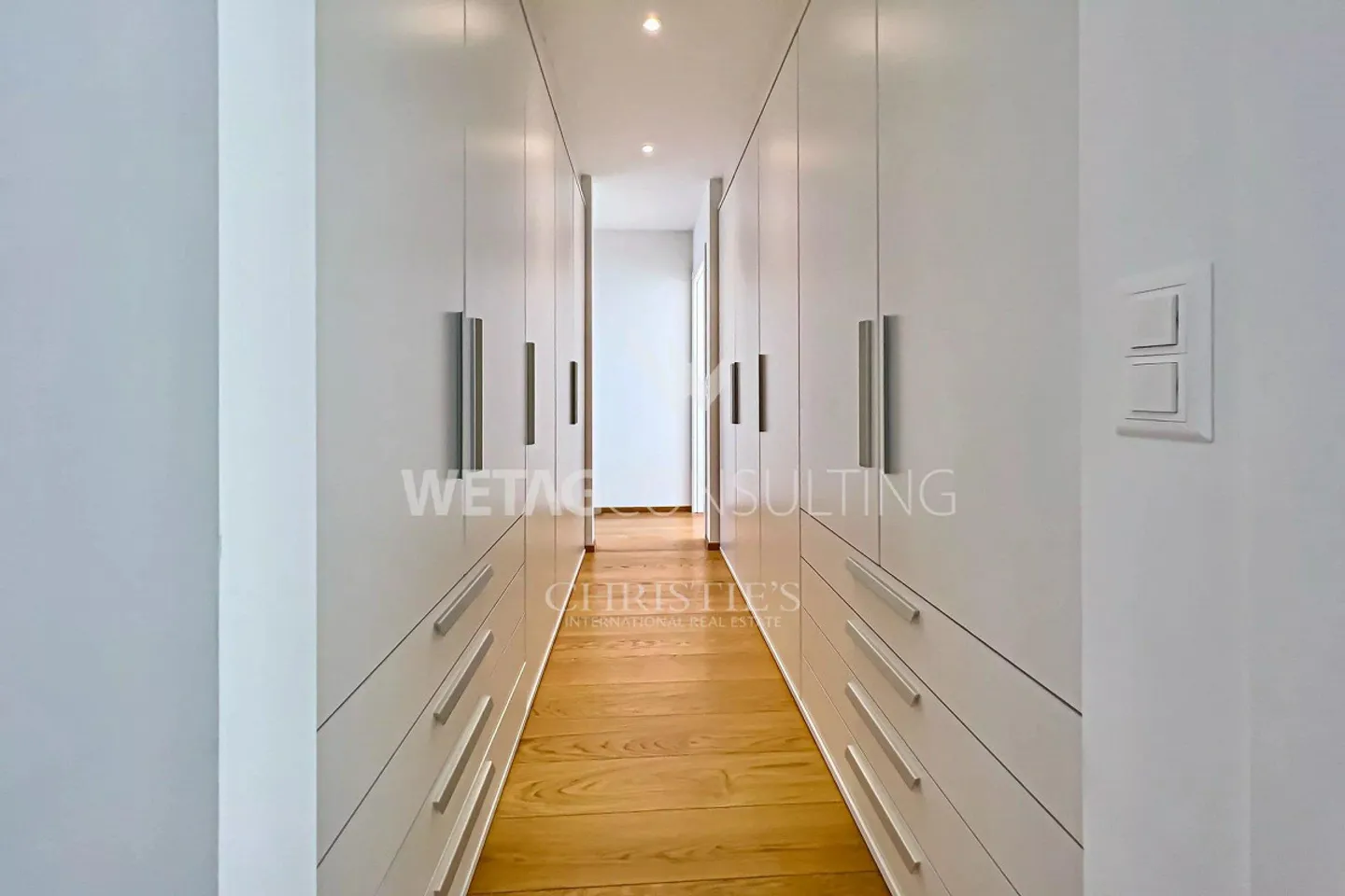 Prestigeträchtige Wohnung mit spektakulärem Blick auf den Luganerse... - Foto 9 von 12
