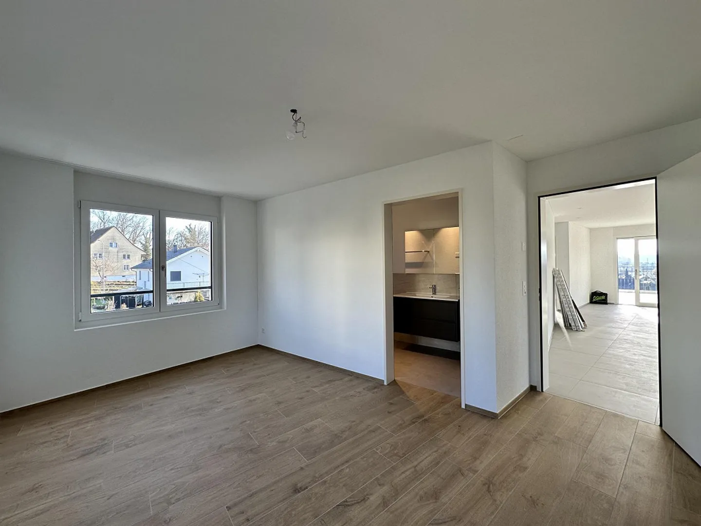 Exclusive penthouse apartment with spacious terrace - Photo 4 of 13