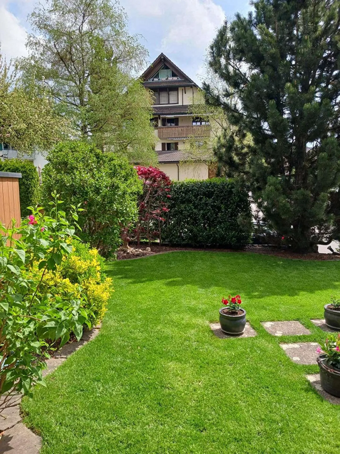 Affascinante appartamento maisonette di 5,5 stanze al piano terra con idilliaco... - Foto 2 di 7