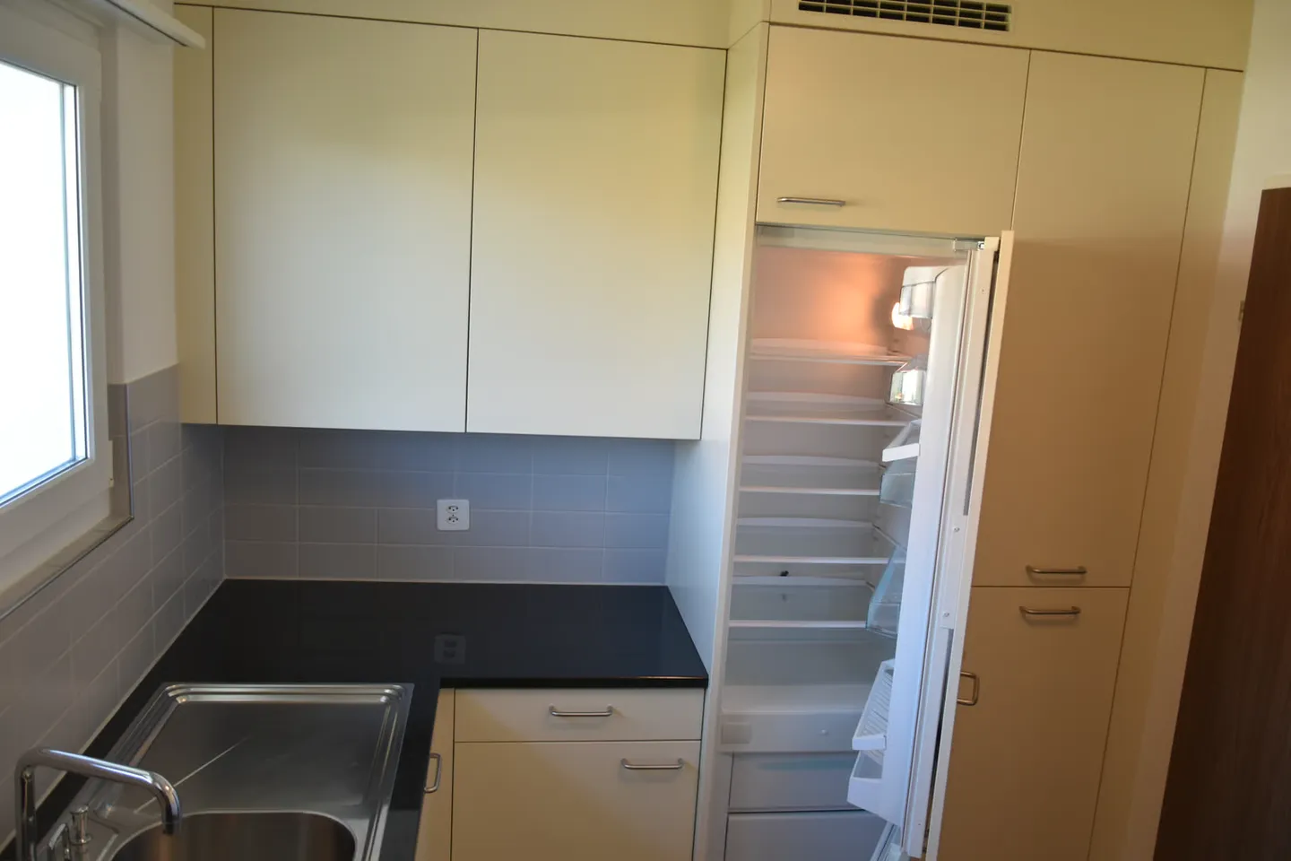 3.5-room apartment for rent on the 2nd floor. - Photo 3 of 10