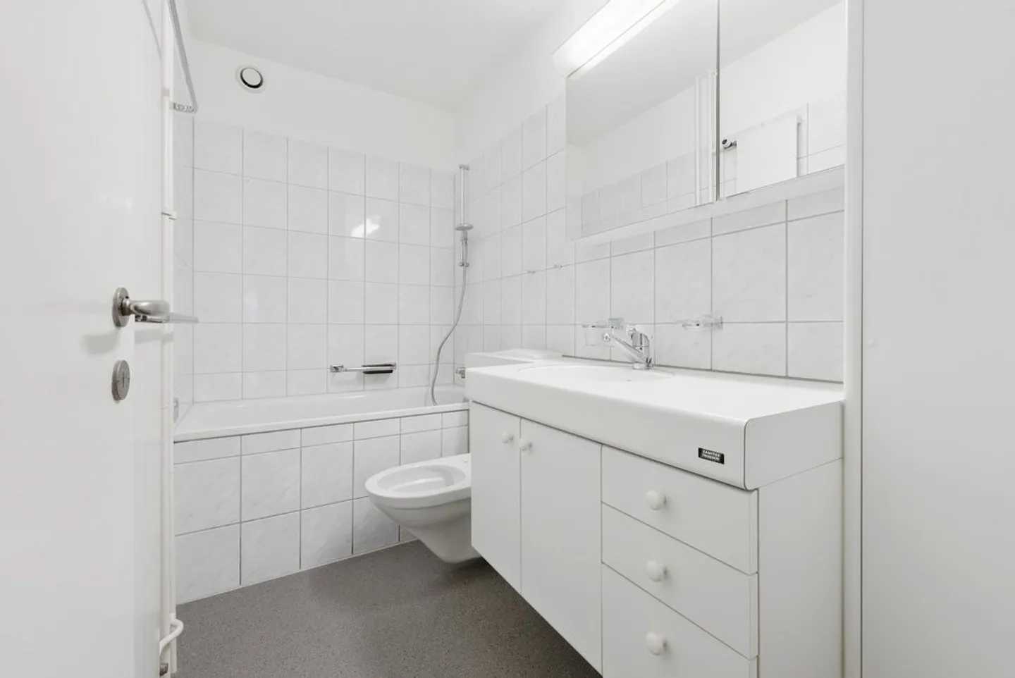 Appartement à louer - Photo 3 sur 8