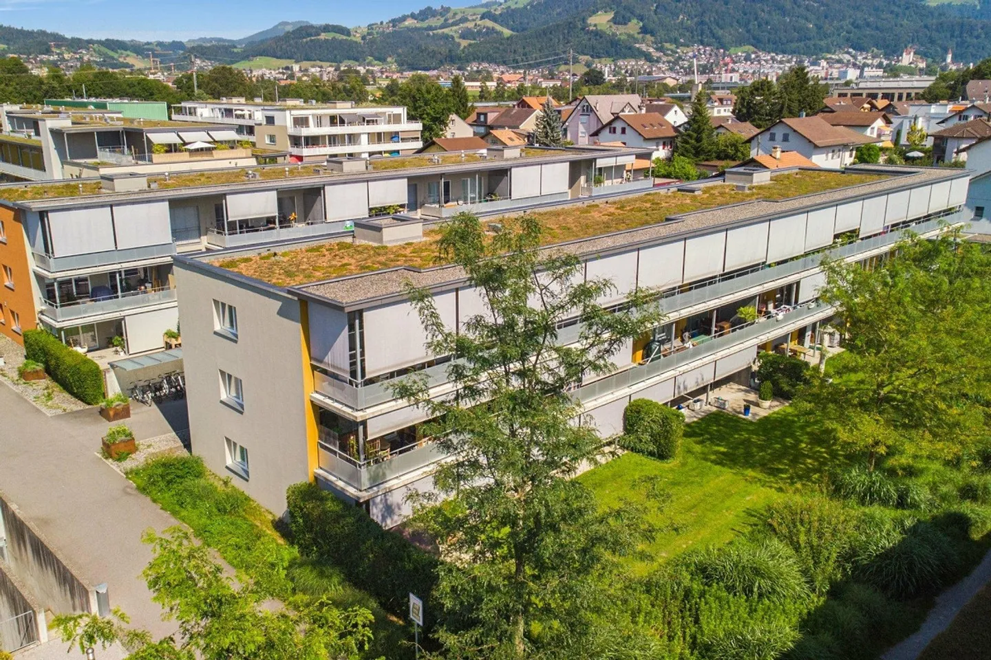 Il tuo veicolo ha bisogno di un tetto sopra la testa? - Foto 1 di 1