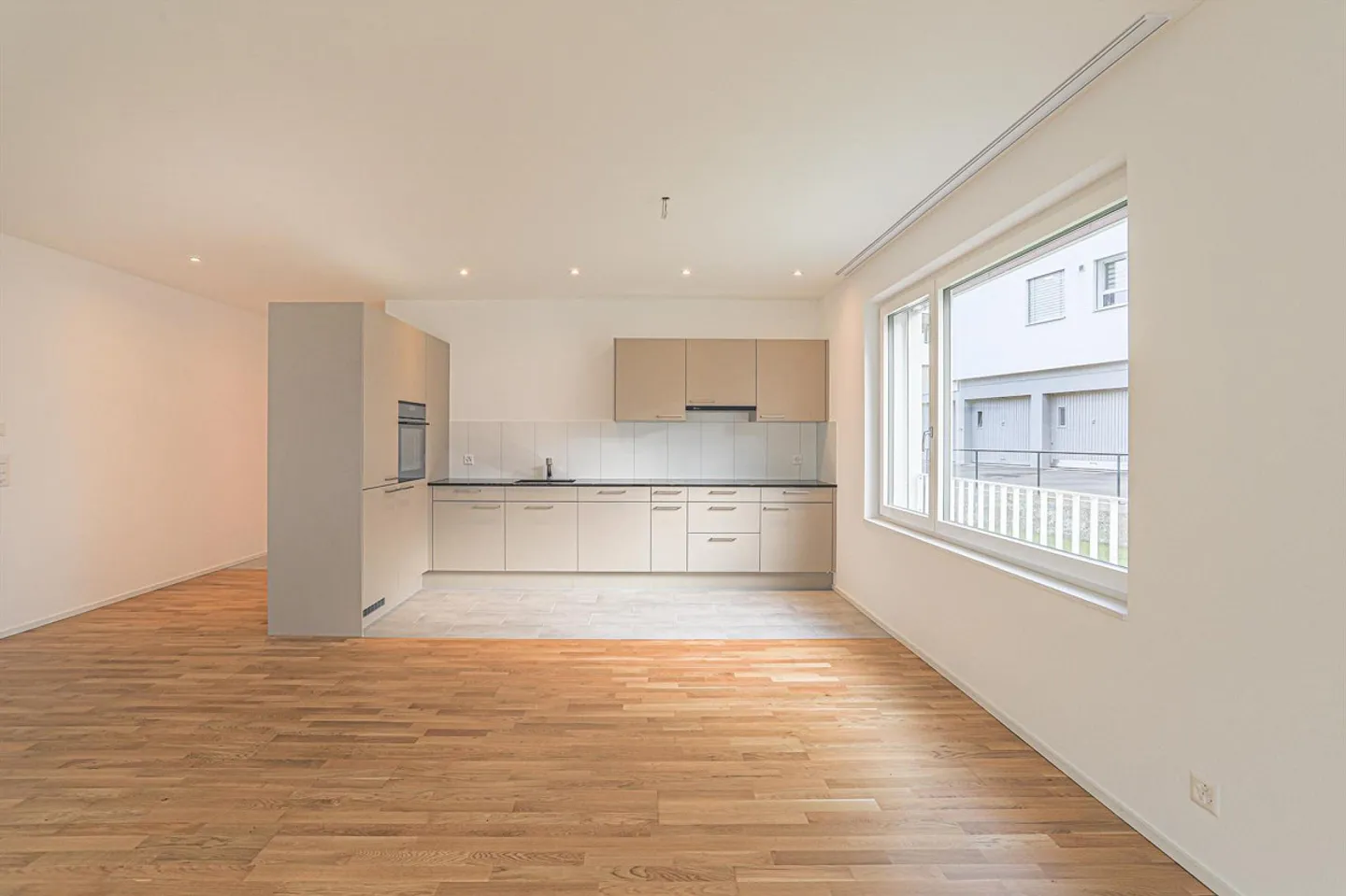 Helle Wohnung im Dorfkern - Foto 2 von 9