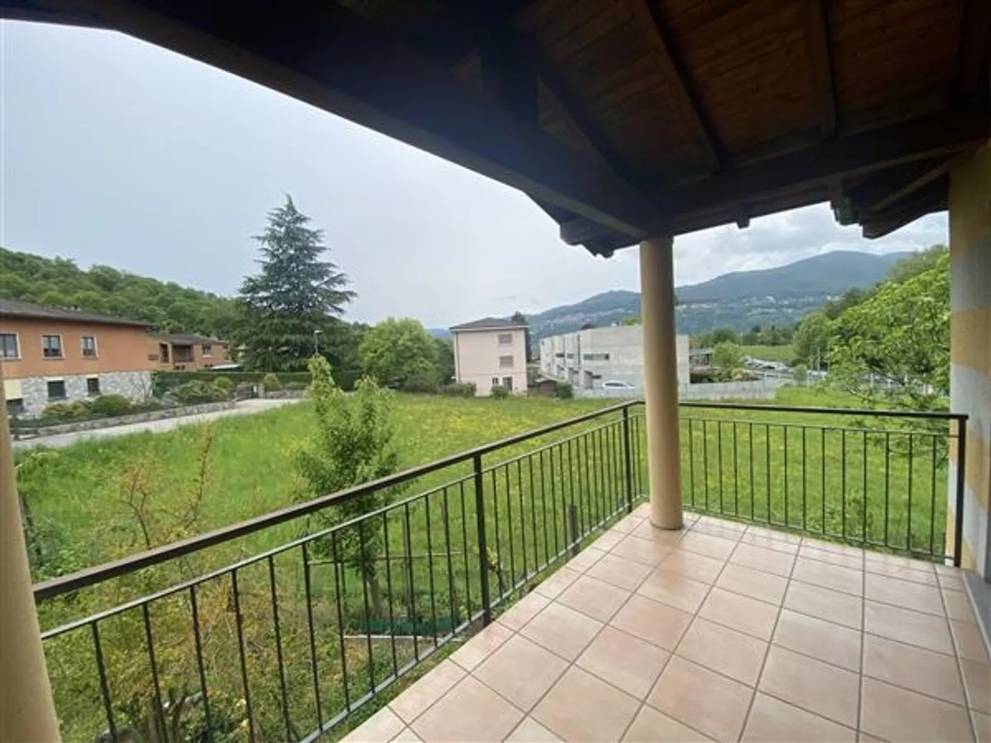 Bella casa a Gentilino: casa di 4,5 stanze - Foto 2 di 13