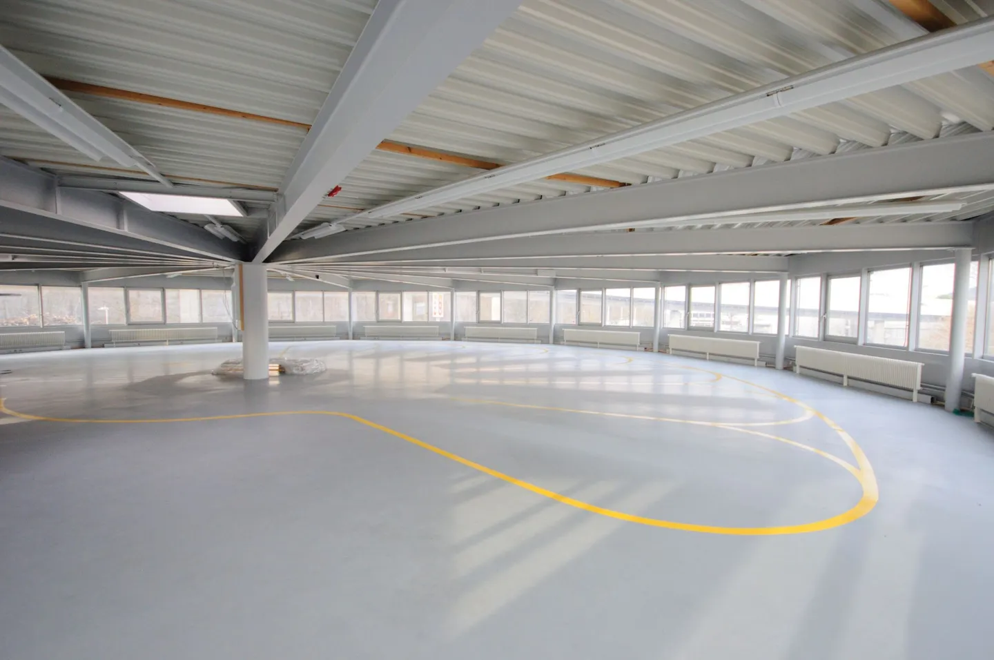 Commercial space at the northeastern gate of Biel - Photo 8 of 9