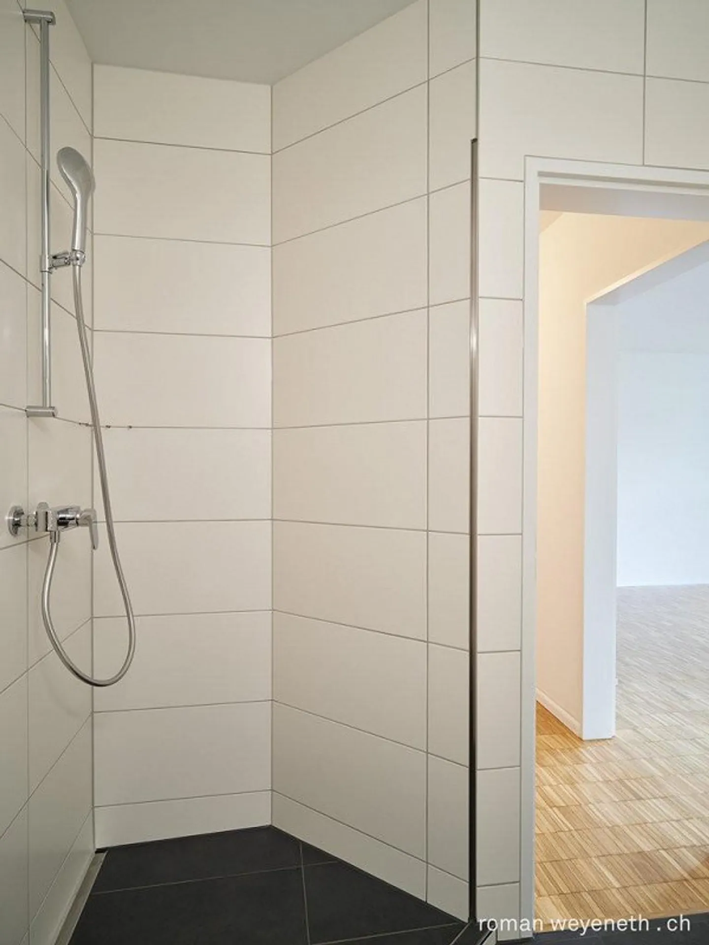 Zona residenziale tranquilla vicino al Reno - Foto 5 di 7