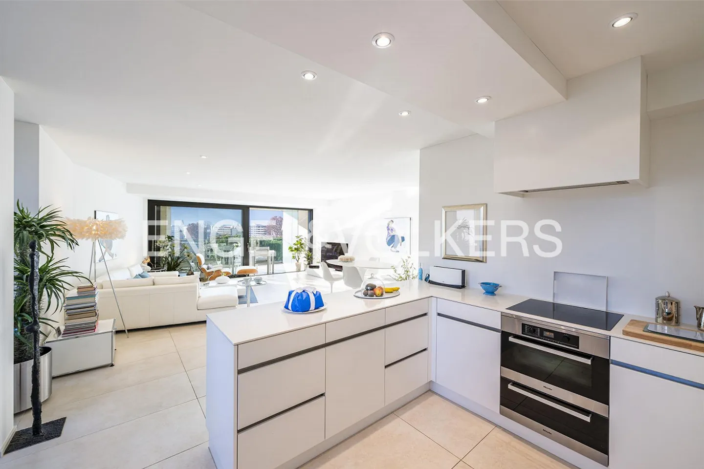 Premium Residence in First Lake Line (68) - Photo 6 of 11