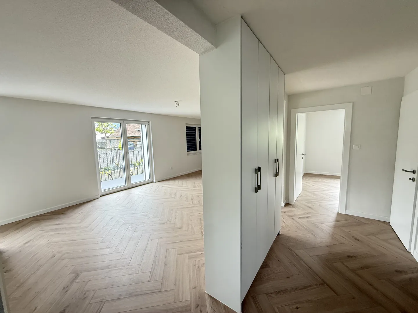 Spacious Family Home with Workshop - Photo 28 of 39