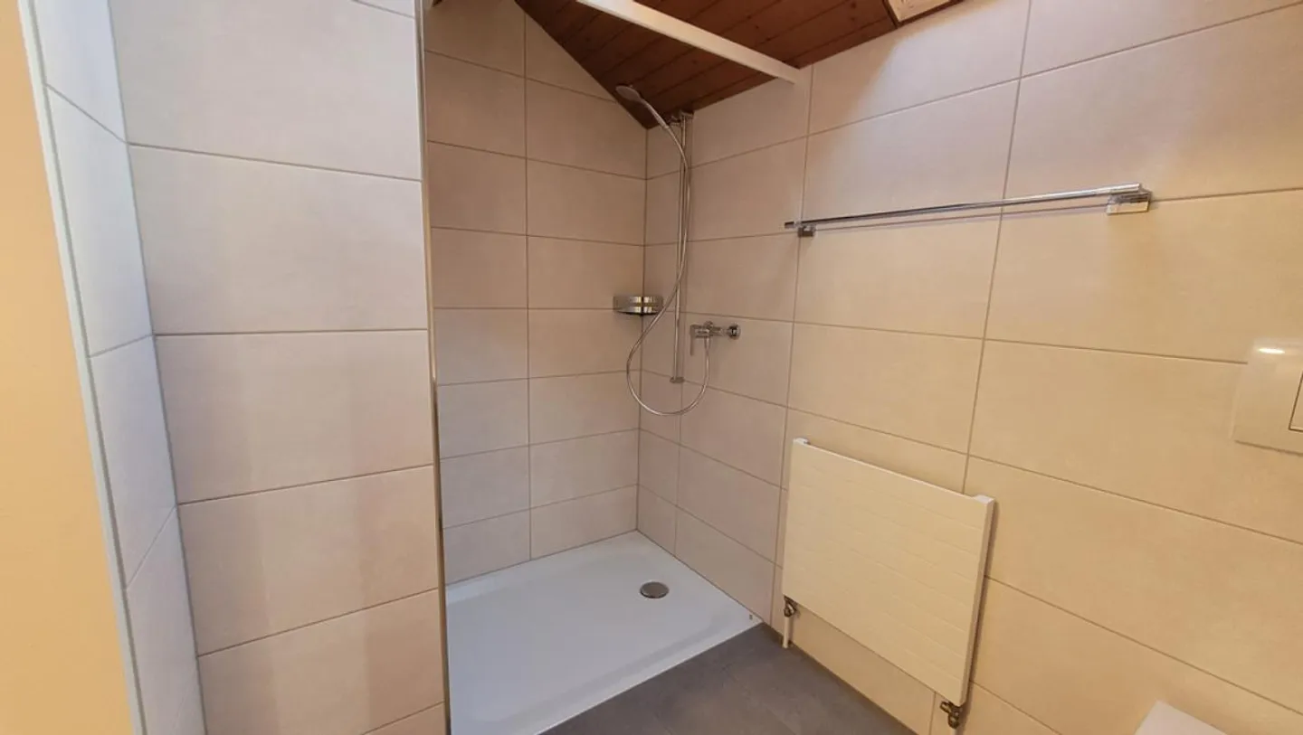 Dachwohnung - zeitlos, einzigartig, inspirierend - Foto 3 von 5