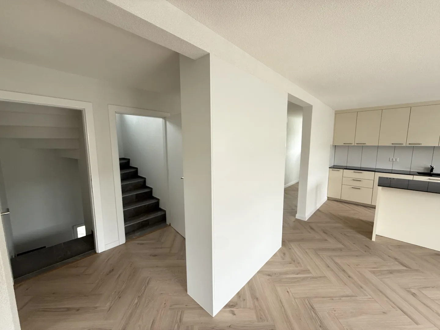 Spacious Family Home with Workshop - Photo 30 of 39