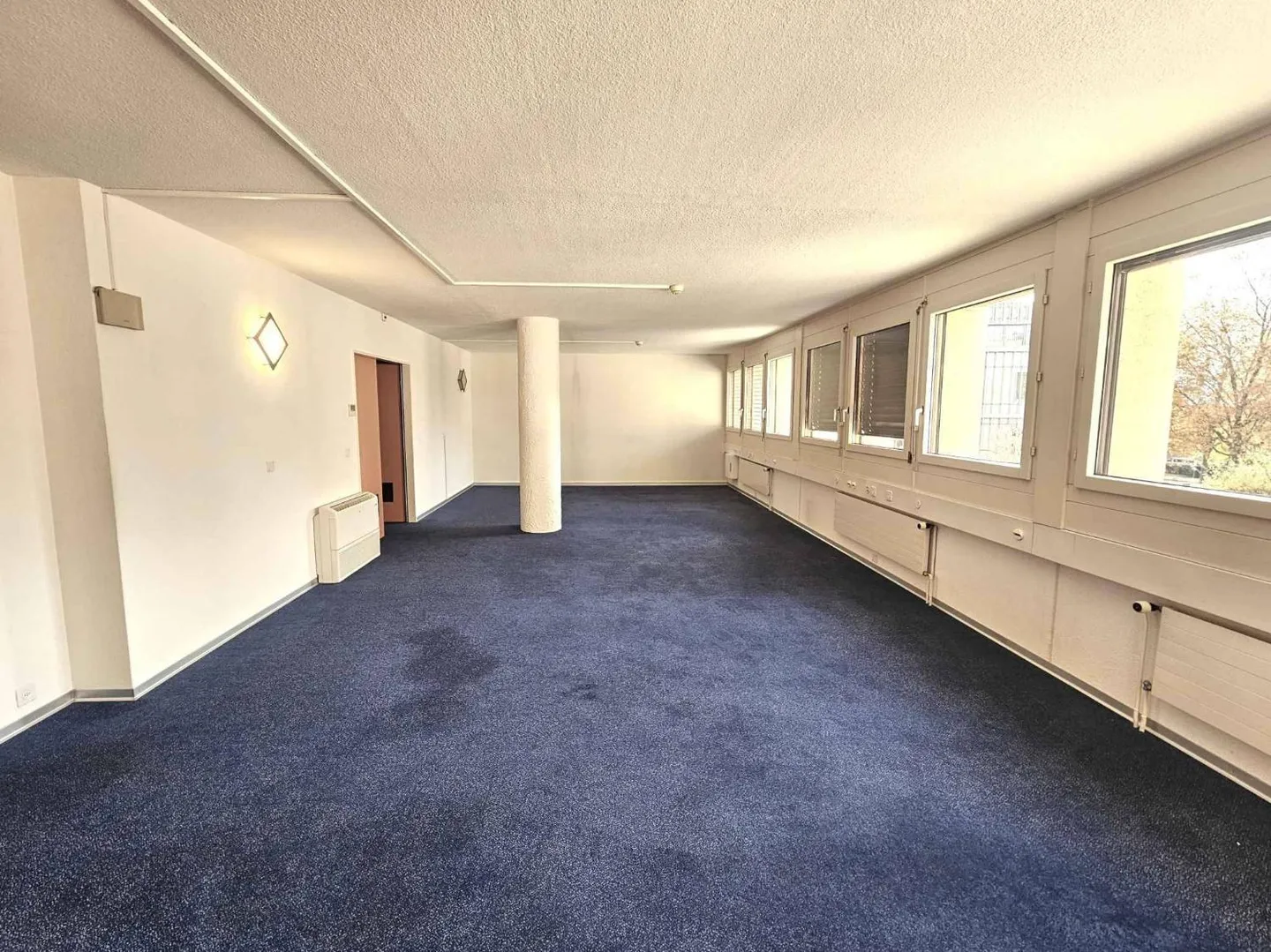 Espace Commercial Lumineux 80 m² - Photo 3 sur 6