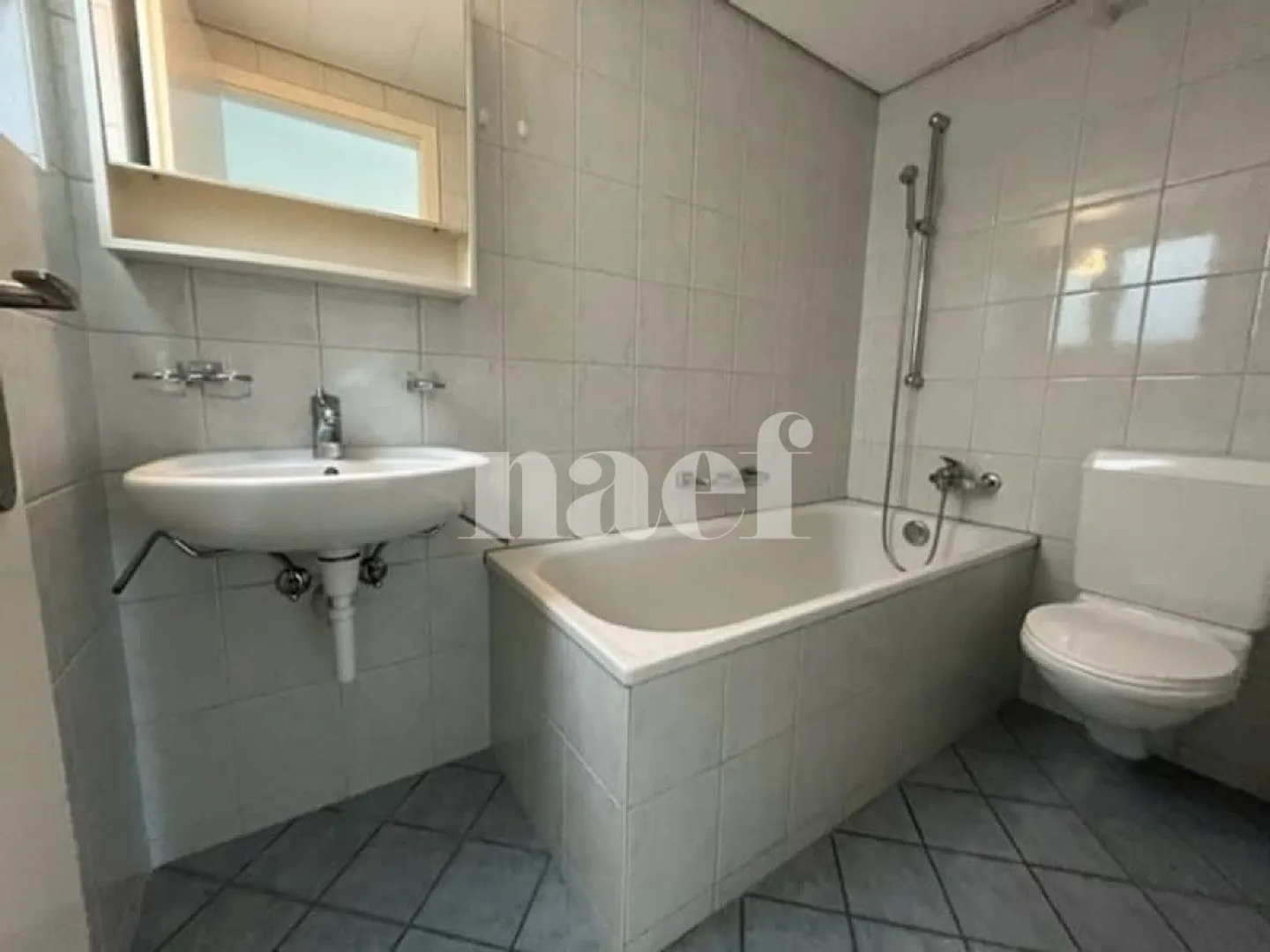 Appartement 3.5 pièces - Photo 7 sur 8