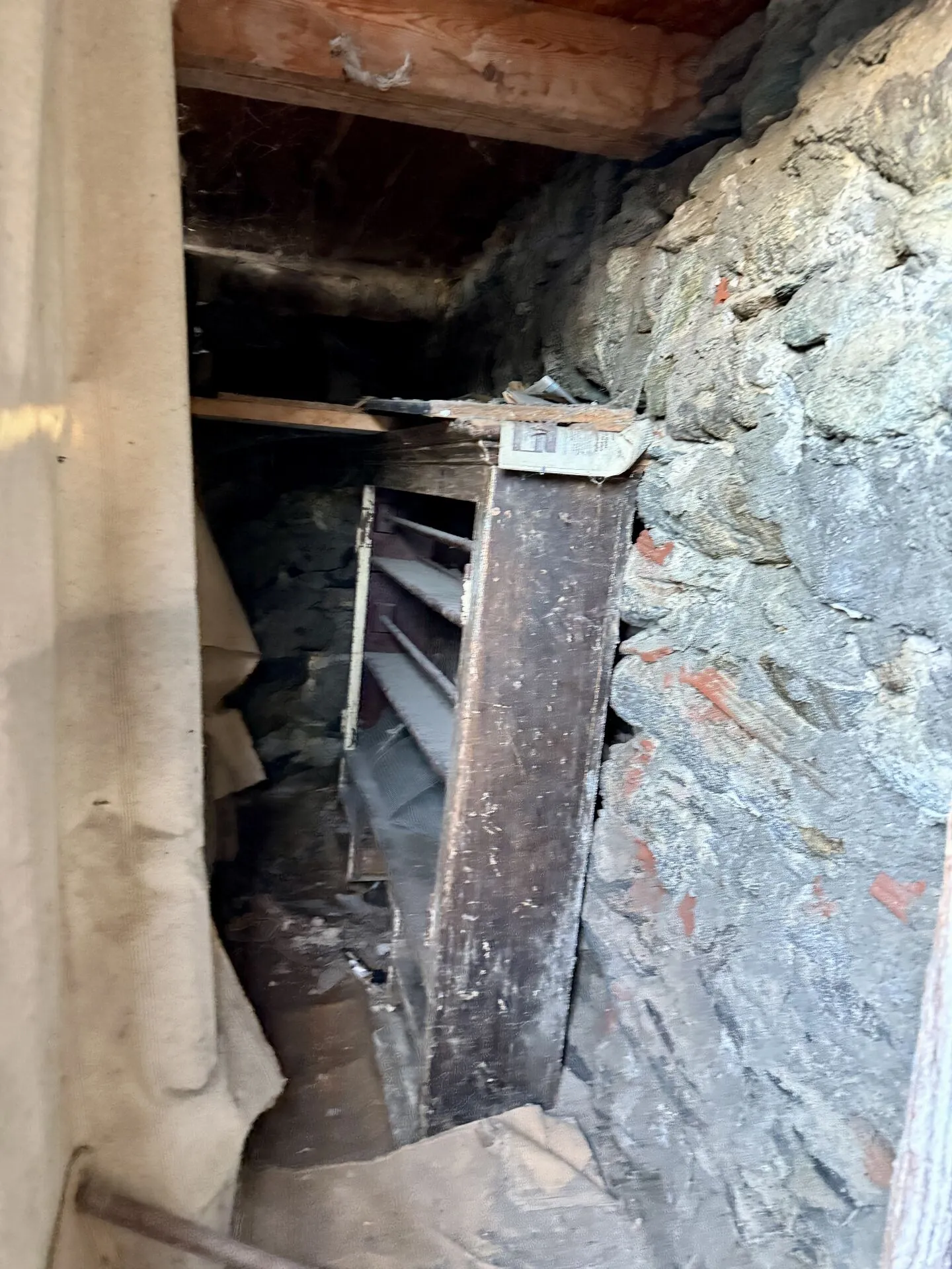 Renovation Opportunity in Veysonnaz - Photo 9 of 12