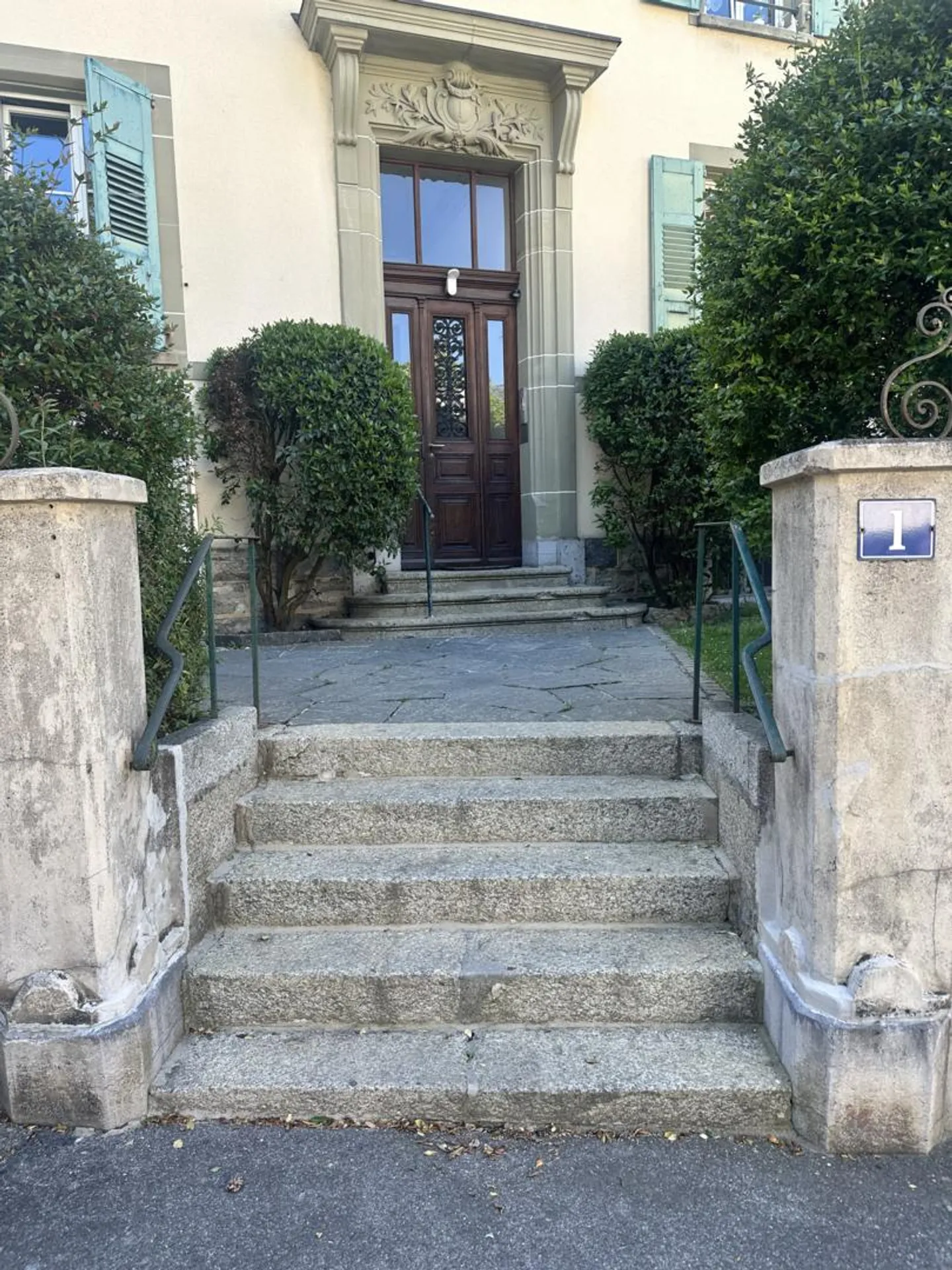 Charming Apartment in Lausanne - Photo 1 of 3