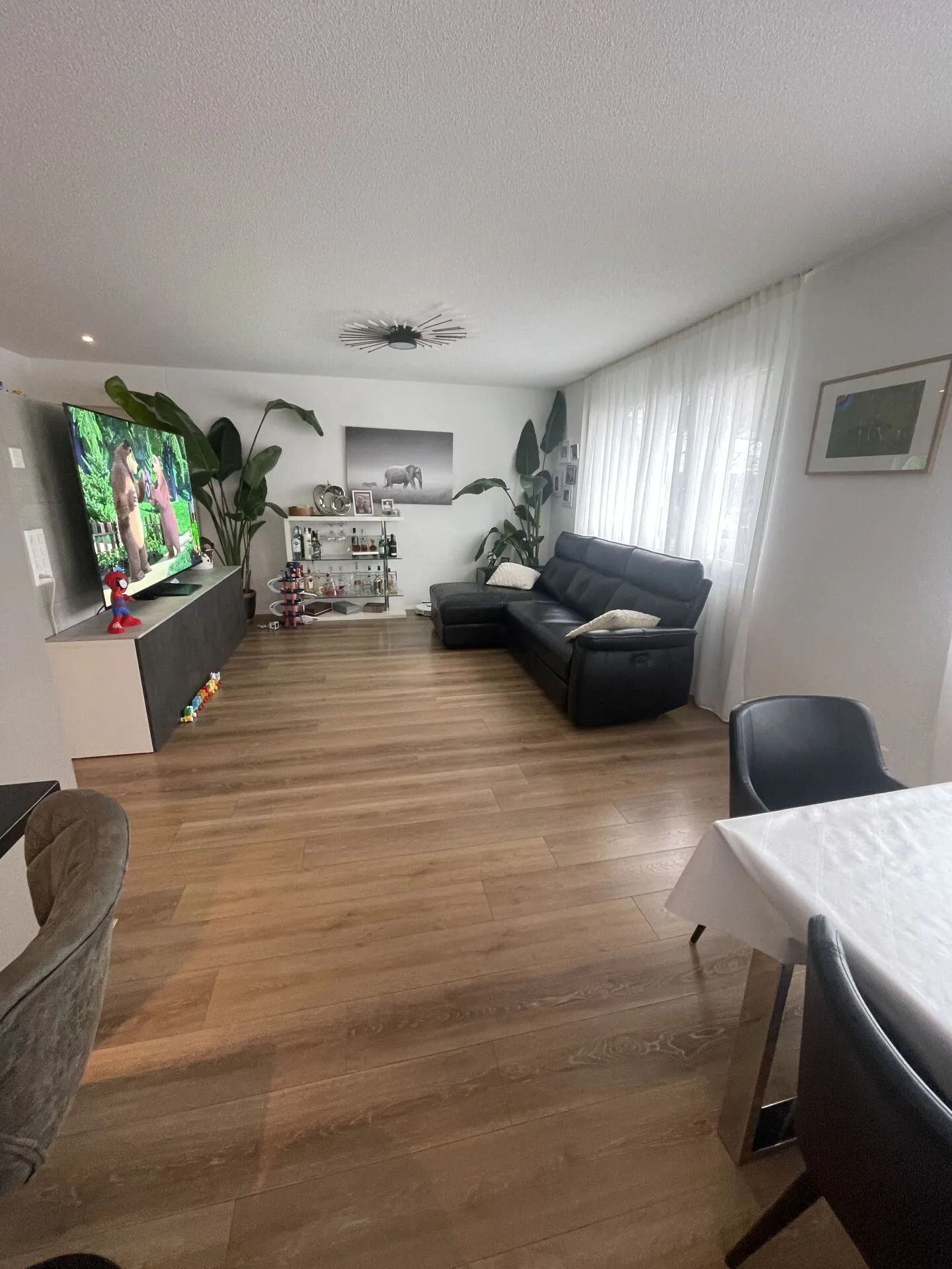 4.5 Room Apartment 1st Floor - Photo 3 of 17