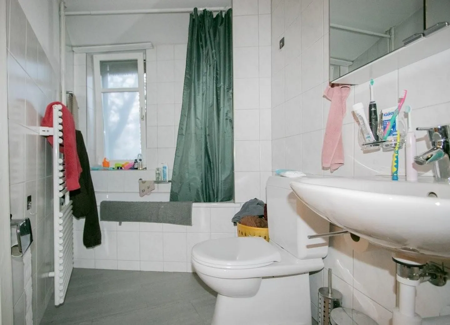 4.0-room apartment for rent in a central location - Photo 8 of 10