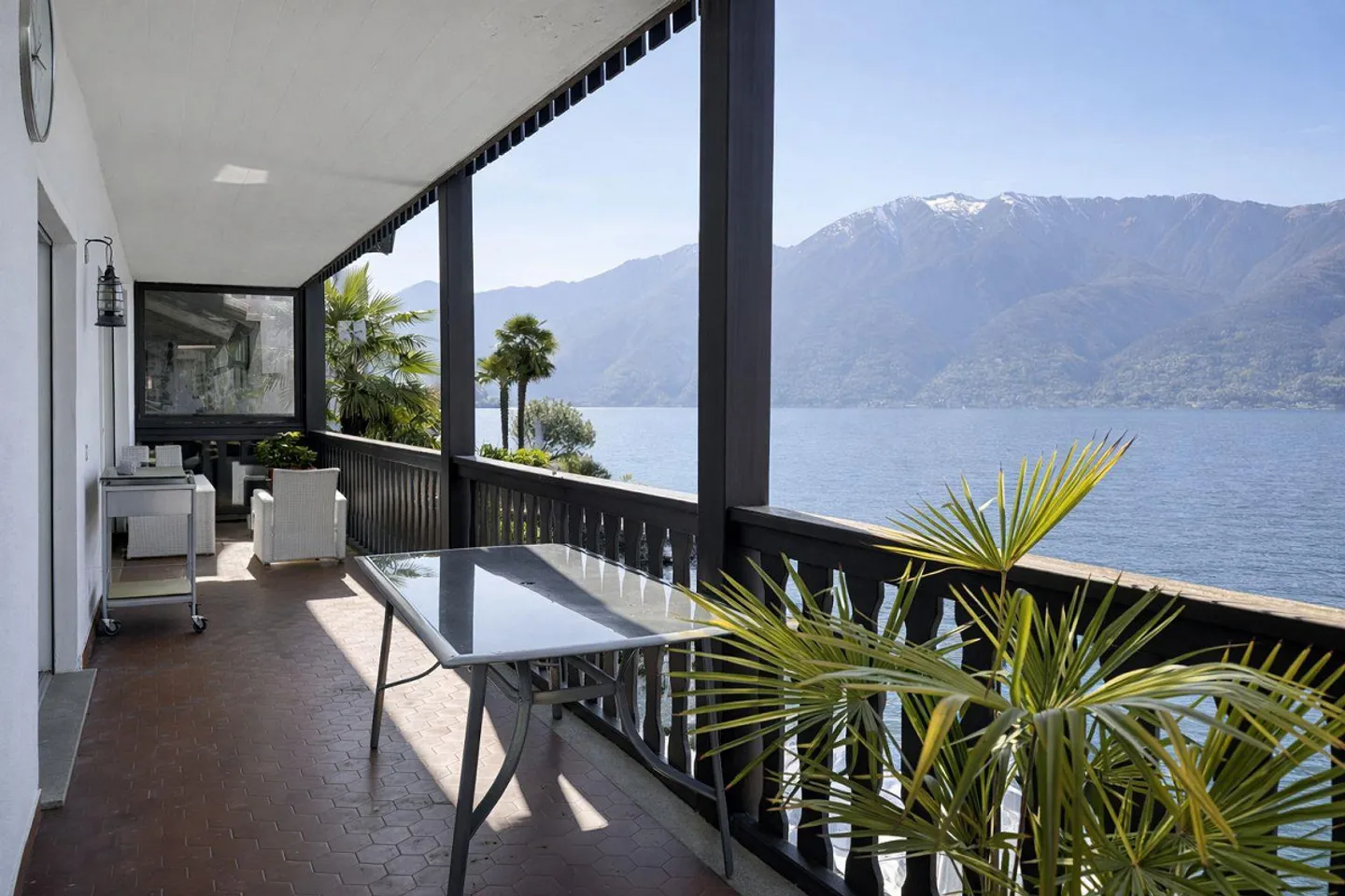 Direkt am Lago Maggiore – Einzigartiger Zweitwohnsitz am Wasser - Foto 4 von 30