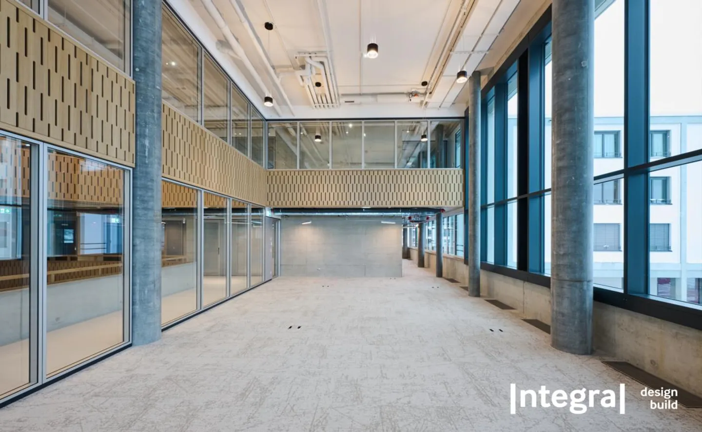 Espace commercial spacieux de 100 m² - utilisation polyvalente dans Vivo Aesch - Photo 1 sur 8