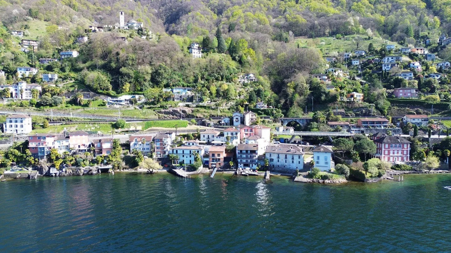 Direkt am Lago Maggiore – Einzigartiger Zweitwohnsitz am Wasser - Foto 11 von 30