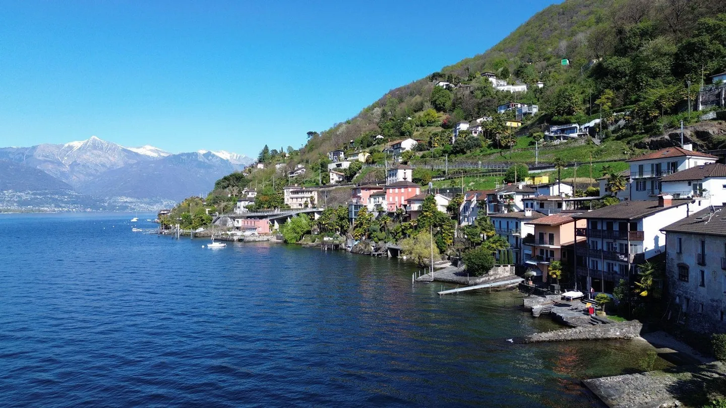 Direkt am Lago Maggiore – Einzigartiger Zweitwohnsitz am Wasser - Foto 15 von 30