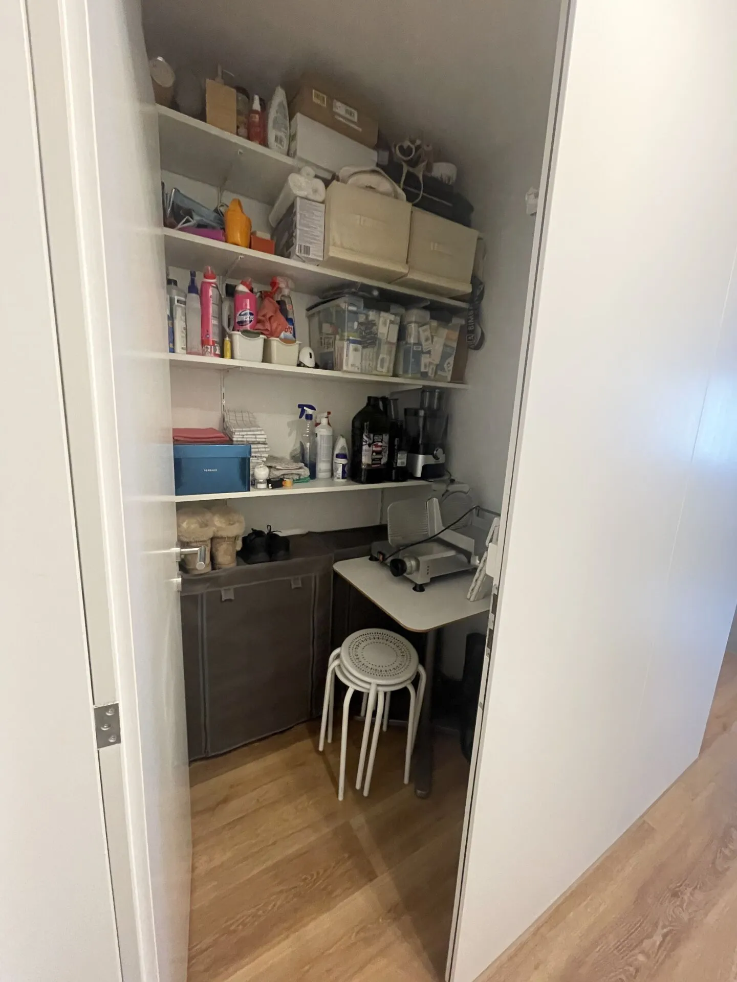 4.5 Room Apartment 1st Floor - Photo 14 of 17