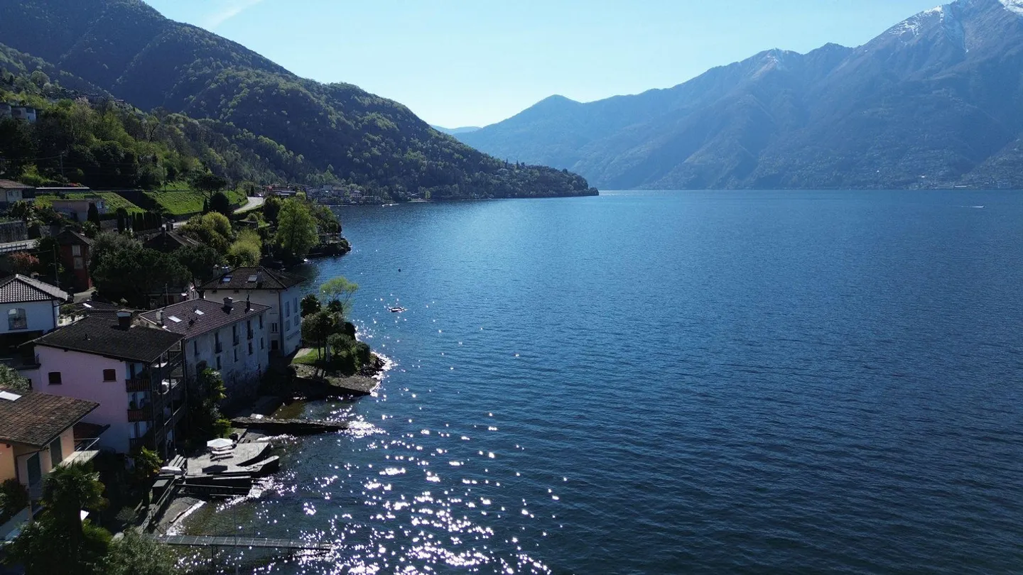 Direkt am Lago Maggiore – Einzigartiger Zweitwohnsitz am Wasser - Foto 22 von 30