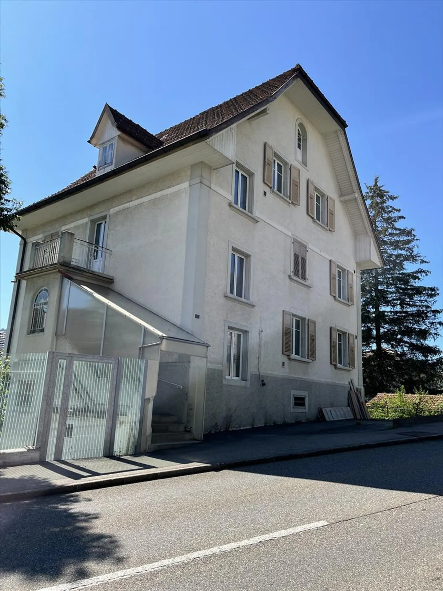 Appartamento 3.5 stanze - Foto 1 di 13