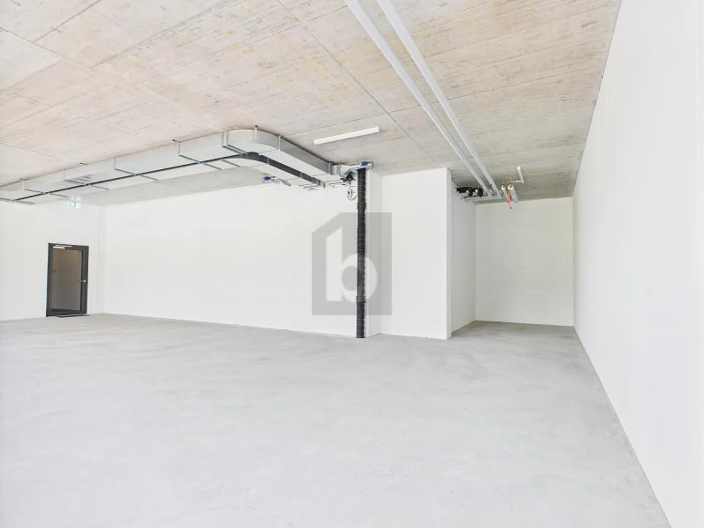 Bureau à louer - Photo 1 sur 6